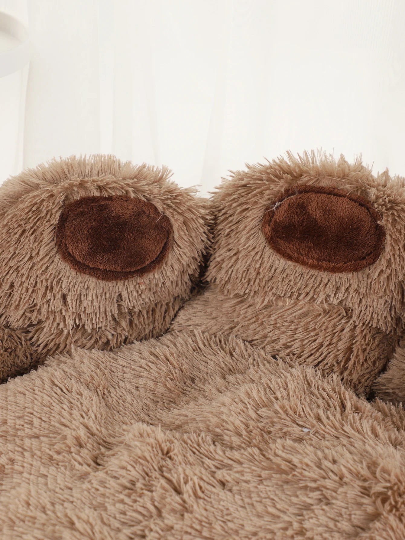 Fluffy Pet Bed for Dogs & Cats