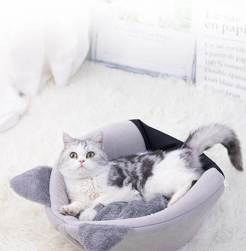 Deep Sleep Winter Comfort Cat & Small Dog Bed