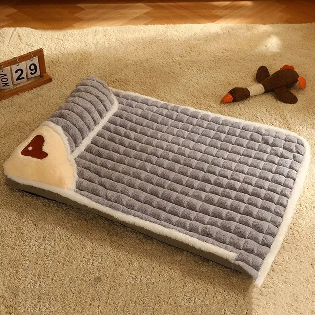 MADDEN Winter Warm Dog Mat & Luxury Pet Sofa