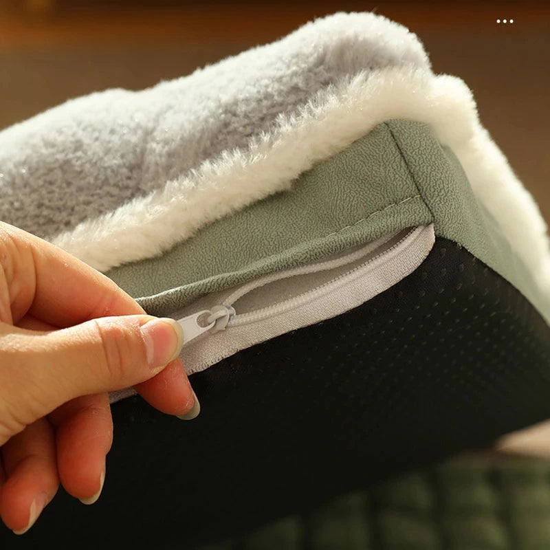 MADDEN Winter Warm Dog Mat & Luxury Pet Sofa