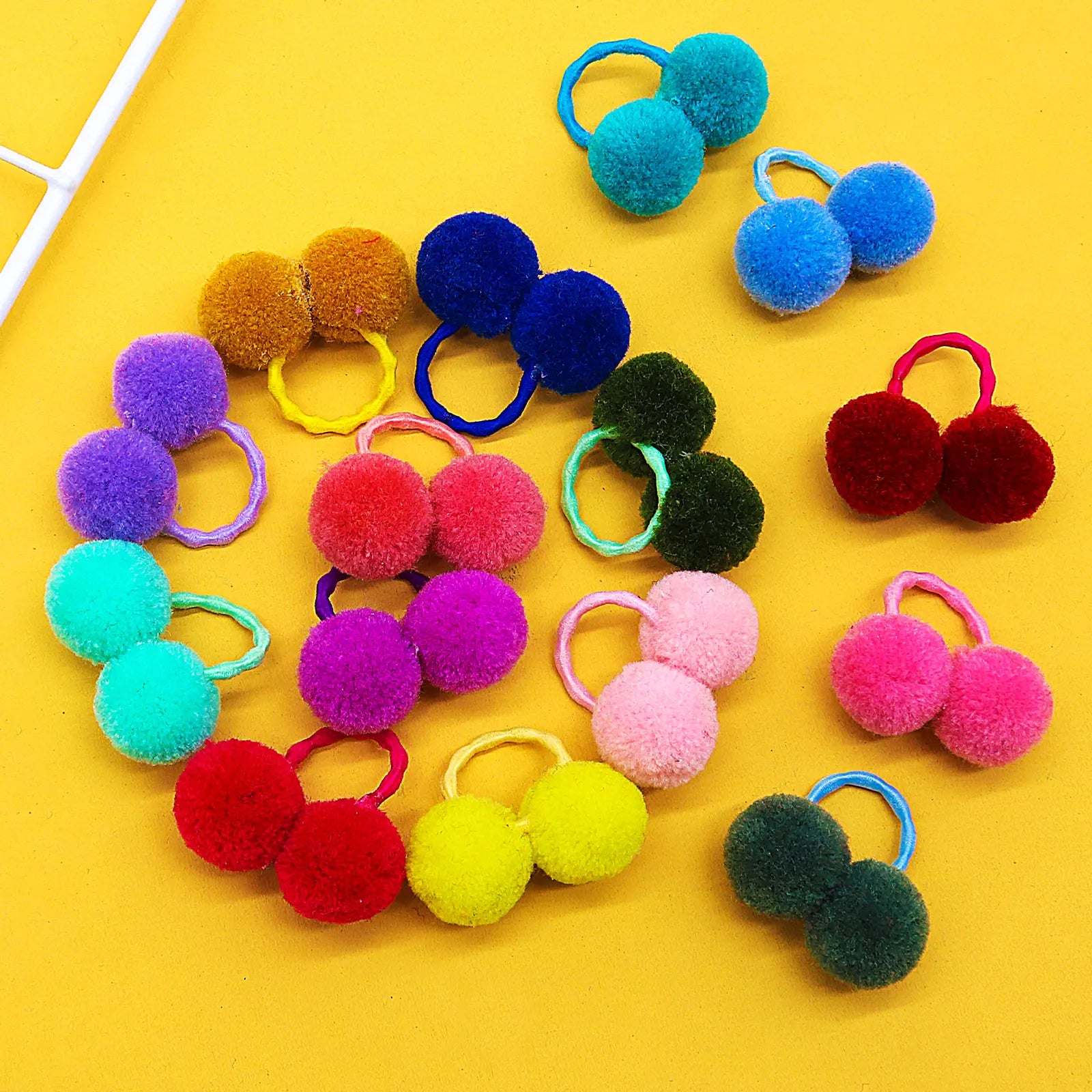 10pcs Pet Hair Bands with Plush Balls – Elastic Grooming Bows for Small and Medium Dogs and Cats
