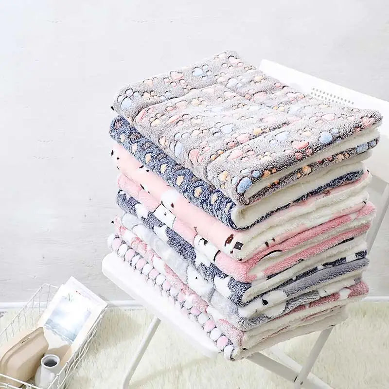 Soft Flannel Pet Fleece Pad – Thickened Blanket and Mattress for Cozy Sleep