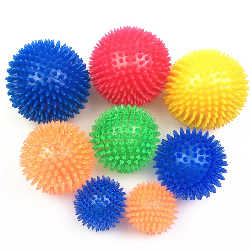 Squeaky Spiked TPR Chewing Ball for Pets