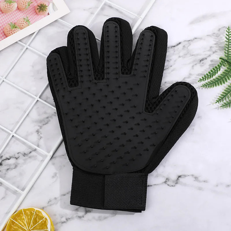 Pet Grooming Glove for Hair Deshedding and Bathing