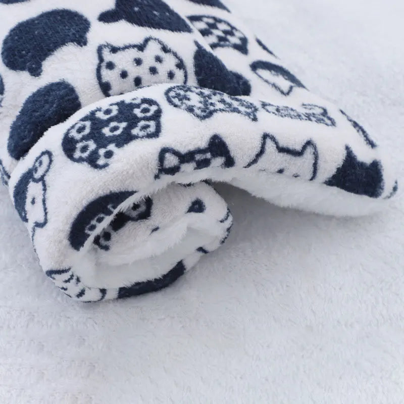 Soft Flannel Pet Fleece Pad – Thickened Blanket and Mattress for Cozy Sleep