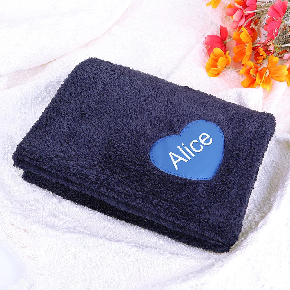 Soft Fluffy Dog Blanket Personalized Fleece Pet Blankets Free Printed Name Warm Dogs Heart Pattern Mat for Bed Sleeping Shower