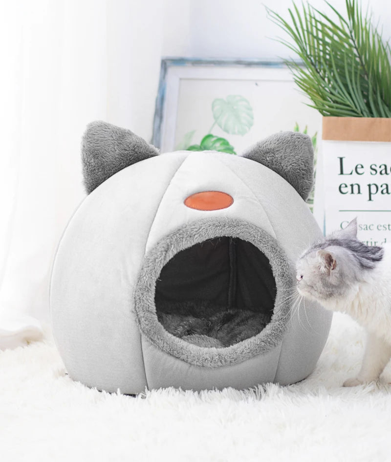 Deep Sleep Winter Comfort Cat & Small Dog Bed
